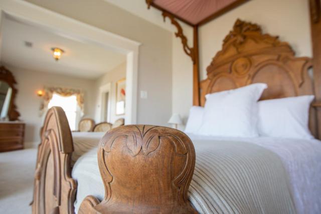 Clifton House - Panorama - Queen Suite, Sleeps 4, River Views 나체스 외부 사진